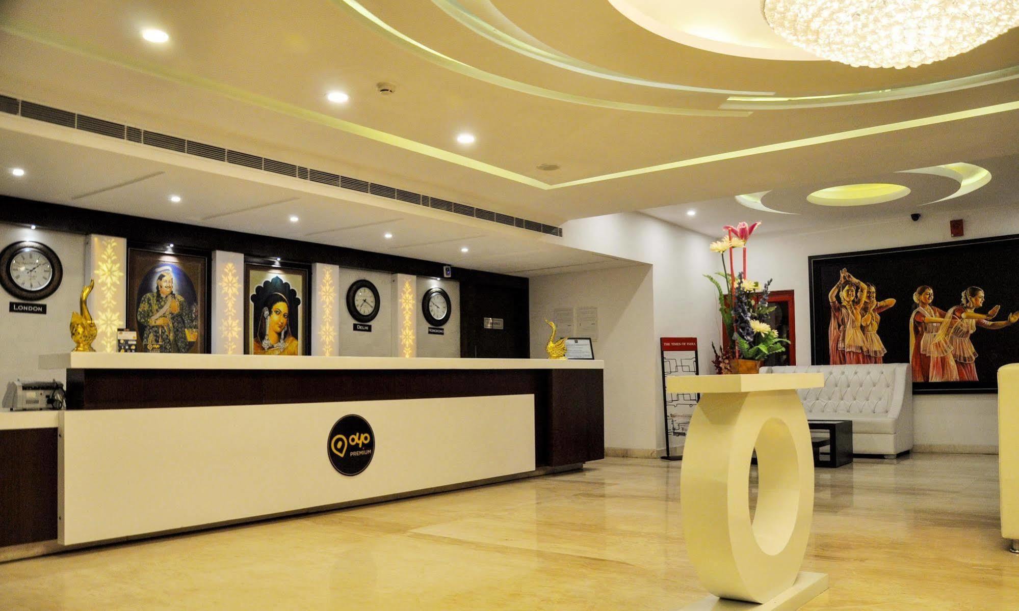 Hotel Casaya Inn Chinhat Exterior photo